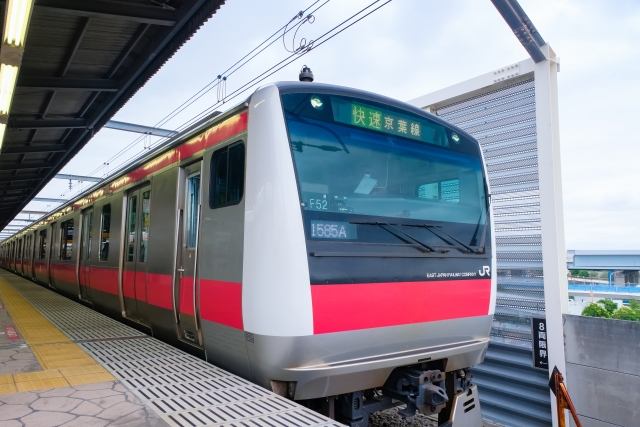京葉線 舞浜駅のホームを拡張へ 15両分のホームに最大10両編成が停車 混雑緩和 鉄道ニュース 鉄道プレスネット
