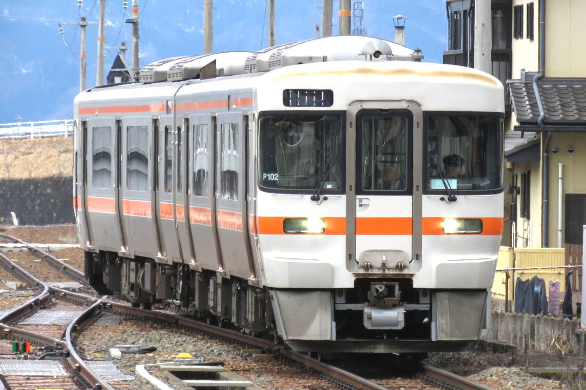 JR「青春18きっぷ」2022年も発売 普通列車の普通車自由席が乗り放題 